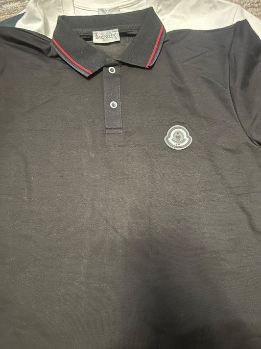 Moncler T-shirt