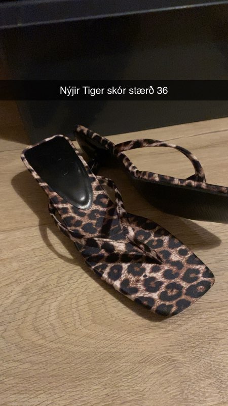 Nýjir skór tiger