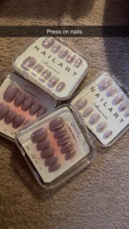 Press on nails