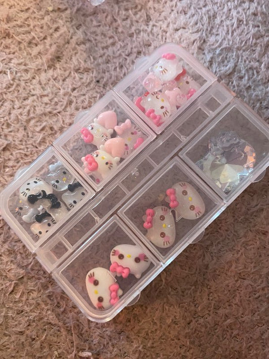 Hello Kitty nails/makeup/DIY