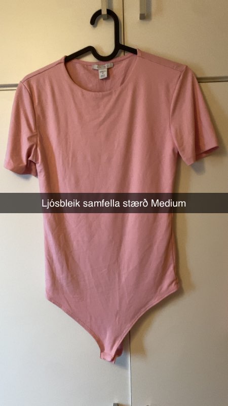 Bleik samfella
