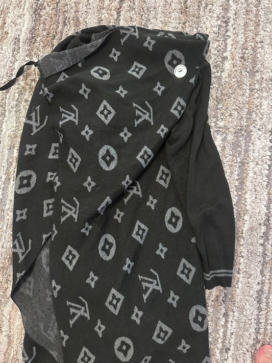 LV black jakki