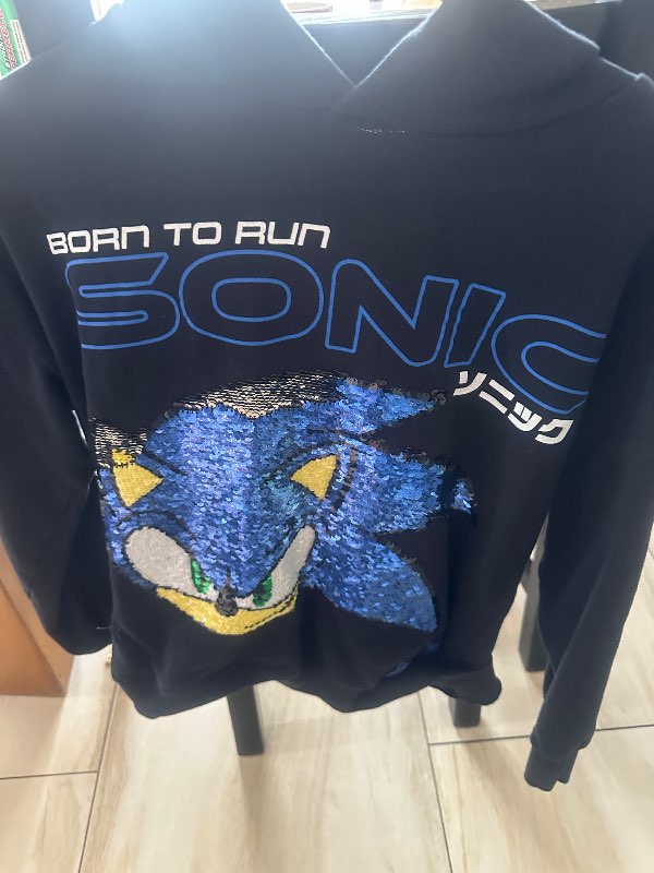 Sonic hettupeysa