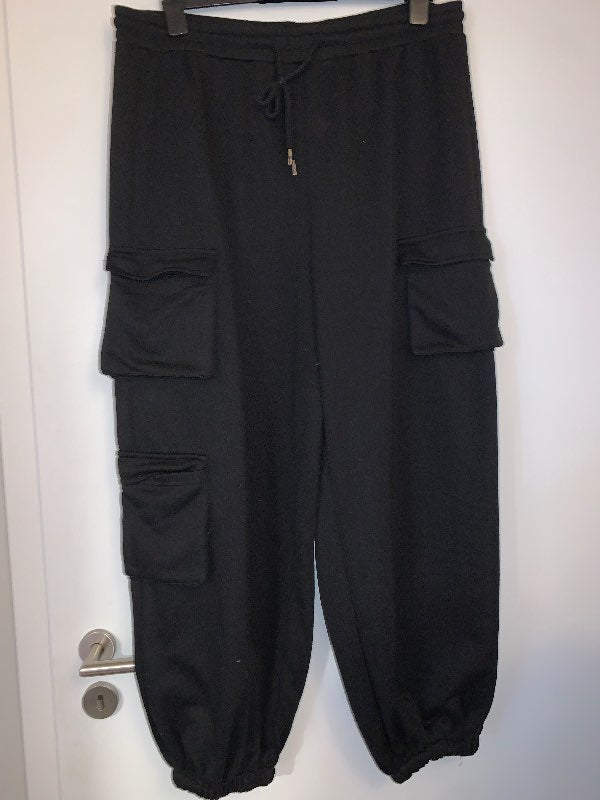Svartar jogging cargo buxur