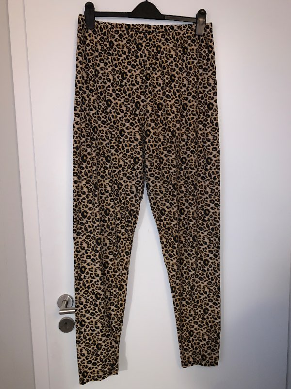 Leopard leggings