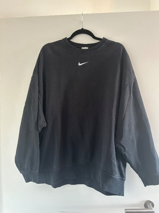 nike crewneck