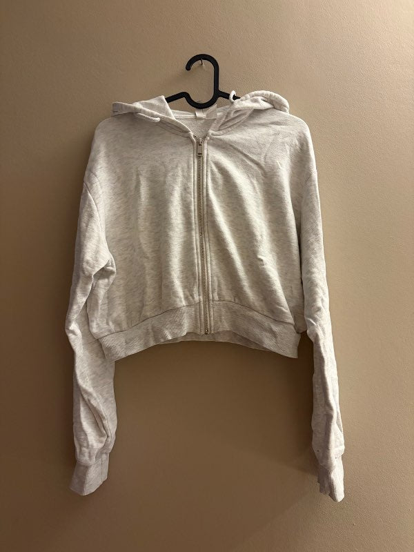 Grá peysa h&m