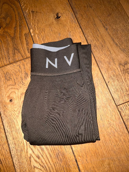 NVGTN buxur