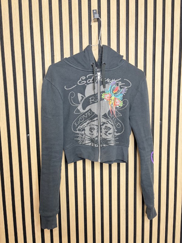 EdHardy Peysa