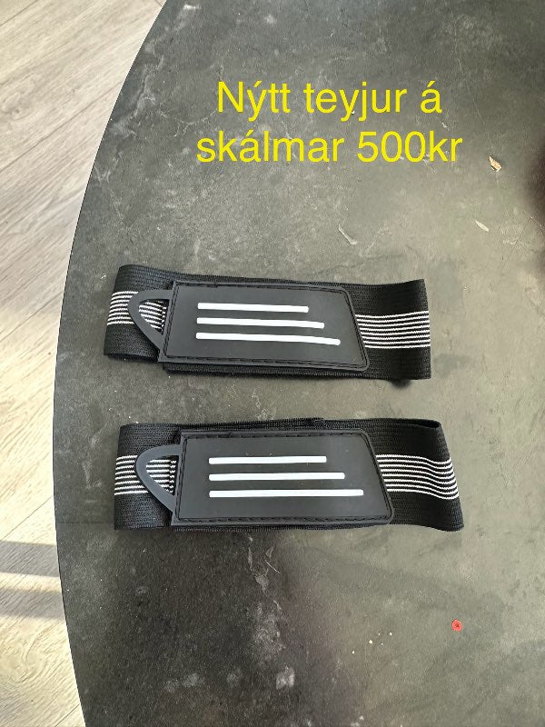 Teyjur á skálmar þegar hjólað er