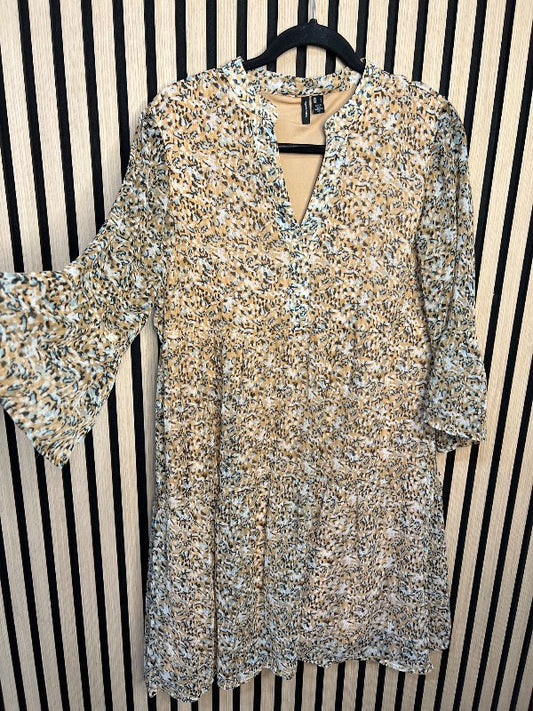 Vero Moda kjóll Drap