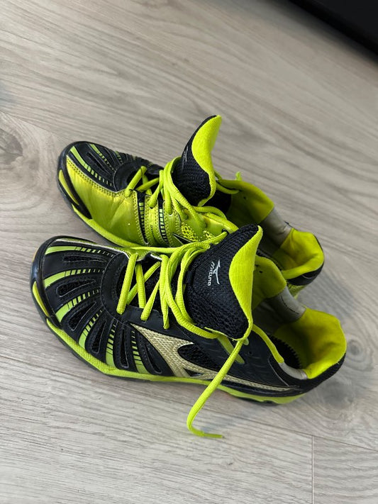 Mizuno skor
