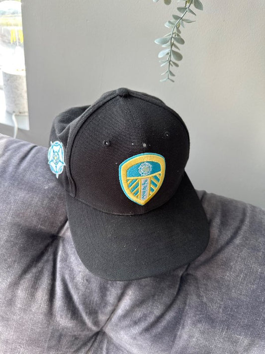Svört Leeds derhúfa