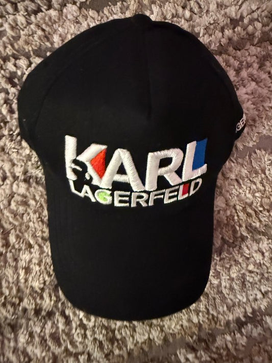 Karl cap