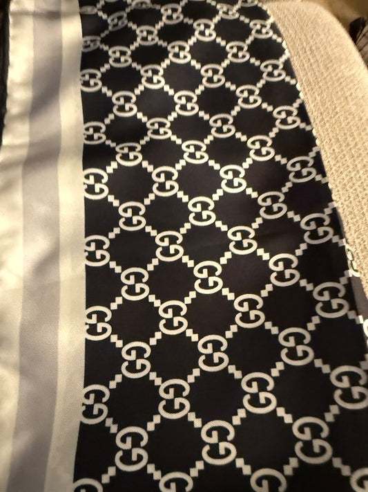 Gucci scarf
