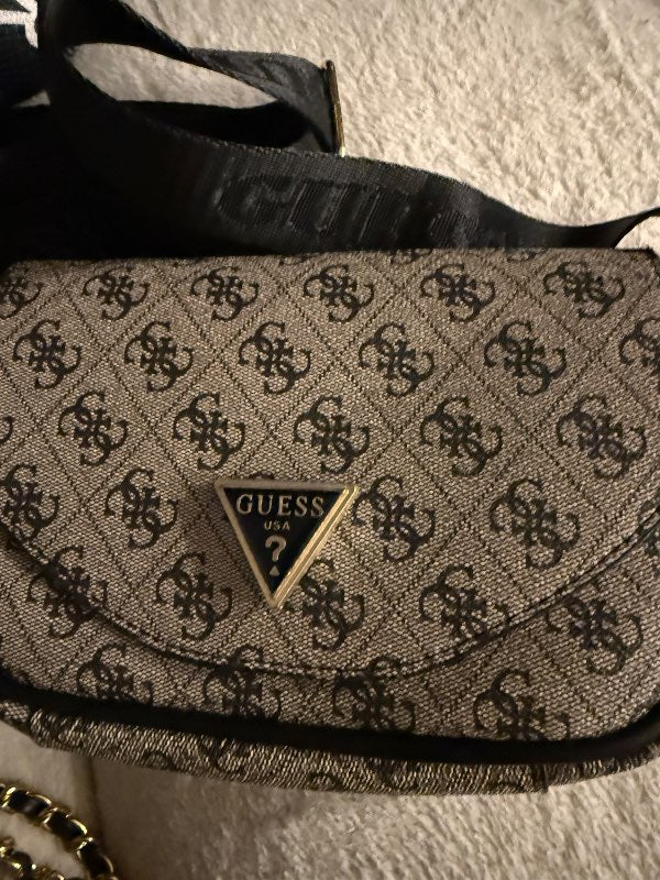 Guess bag