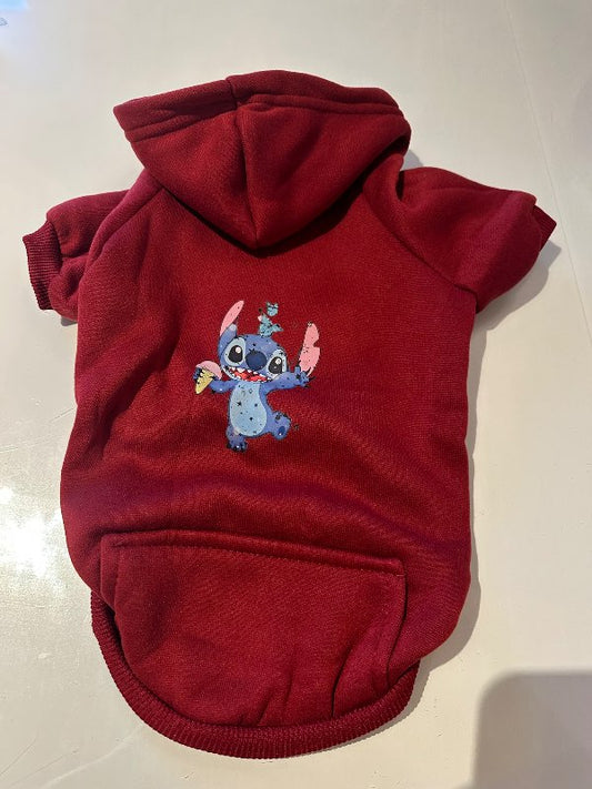 Stitch hettupeysa vínrauð