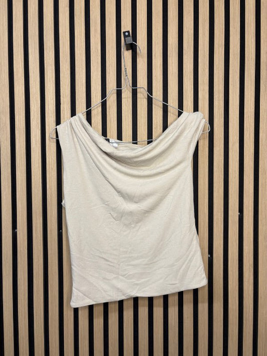Off white gellubolur