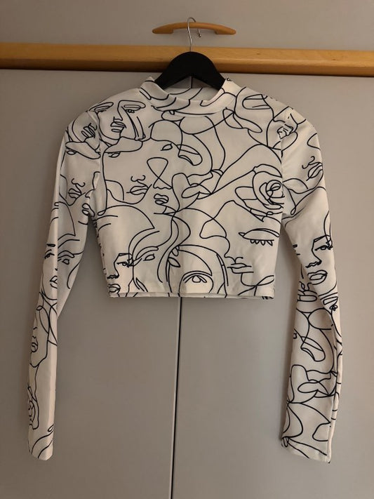 Bolur hvítur/svartur langerma