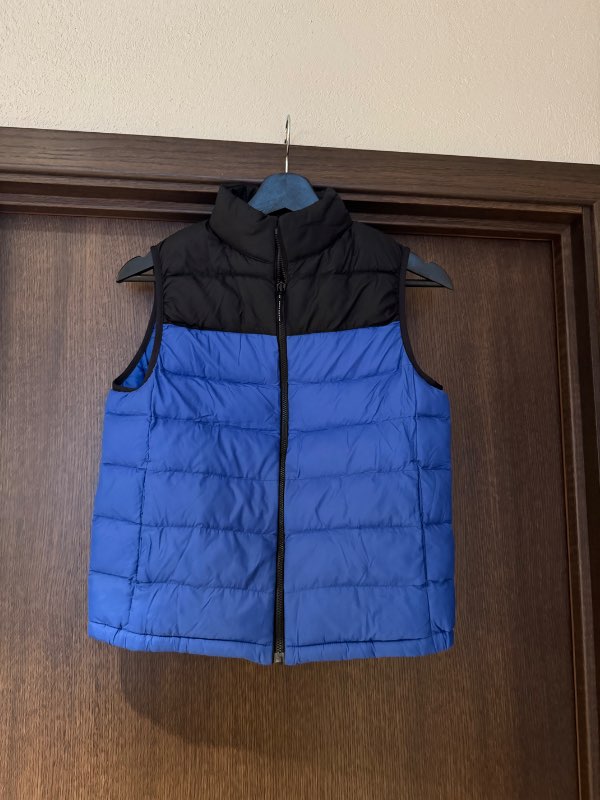 Uniqlo vesti