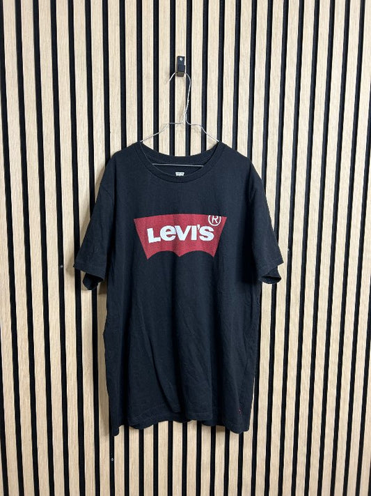 Levi’s Bolur