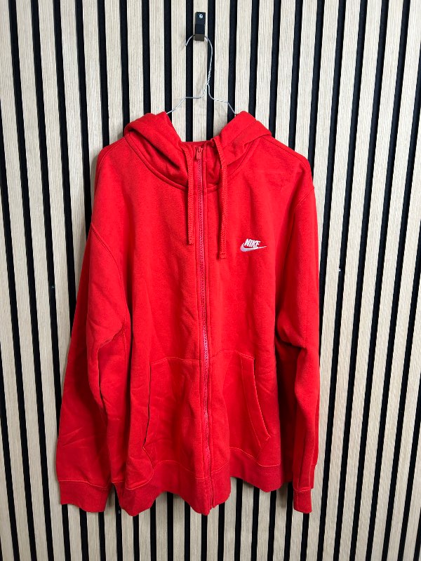 Rauð Nike rennd peysa