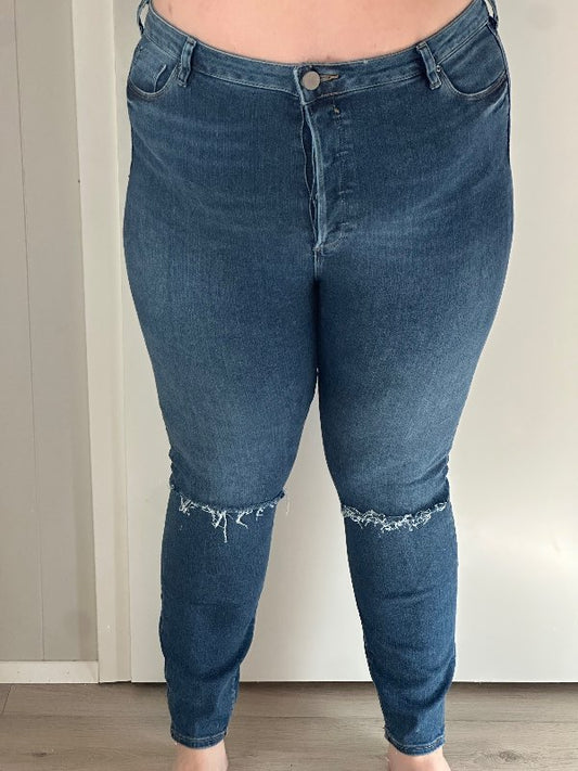 Þröngar gallabuxur með rifum