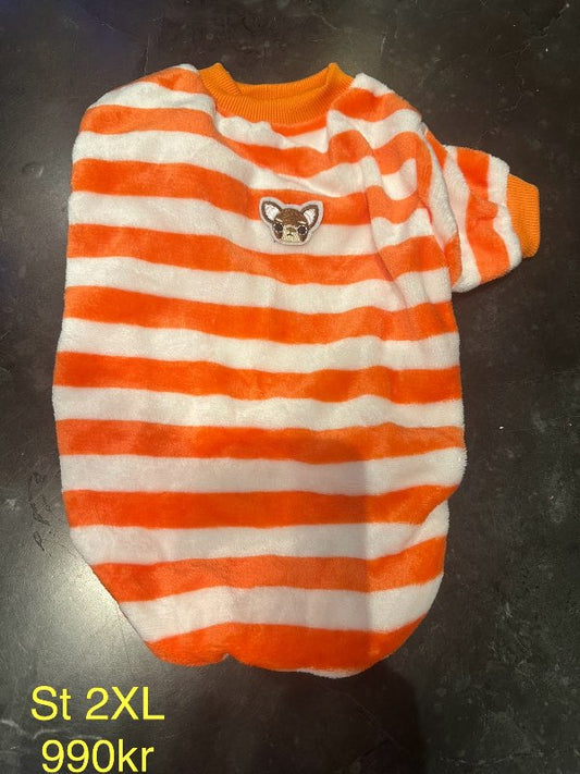 Appelsínugul röndótt peysa