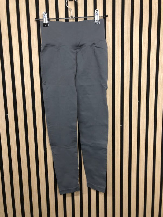 S- gráar leggings