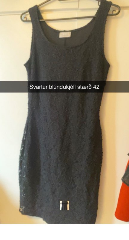 Svartur blúndukjóll