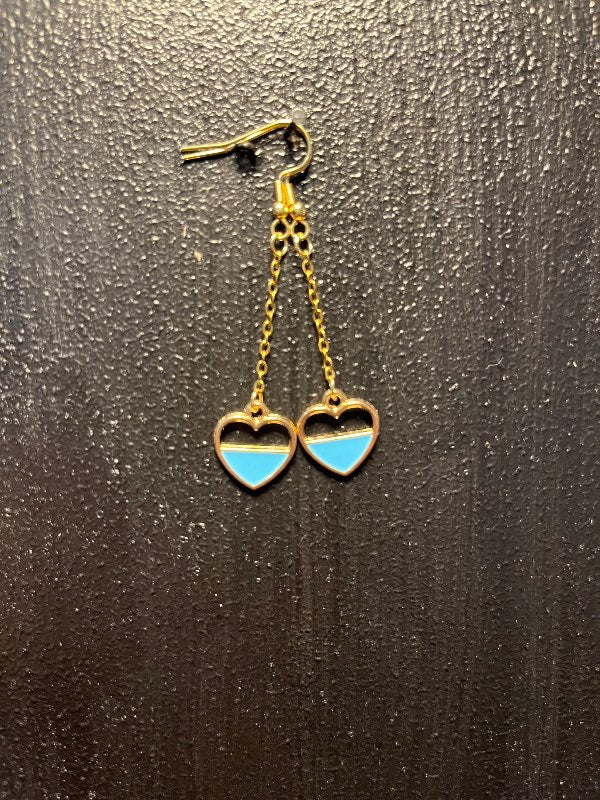 Eyrnalokkar handmade