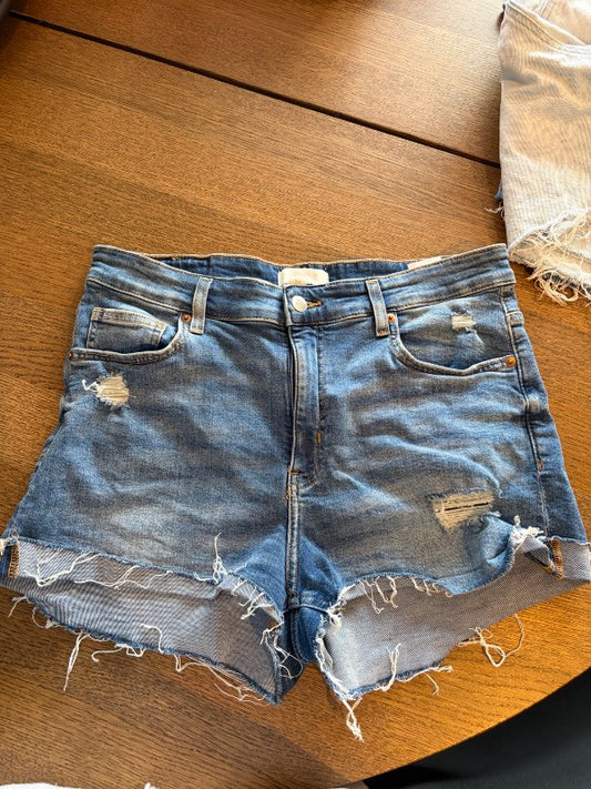H&M gallastuttbuxur