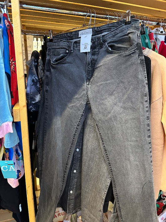 Dökkar gallabuxur KK W34