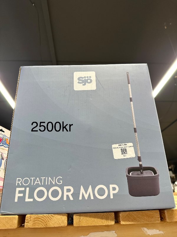 Skúringar sett í kassa