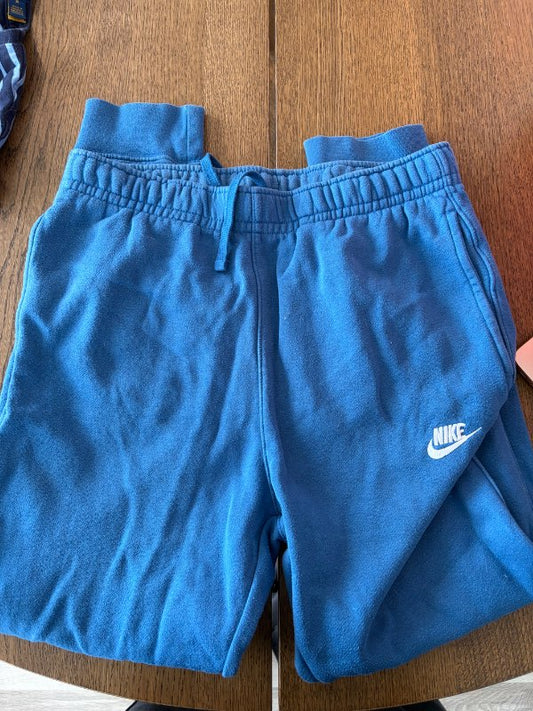 Bláar nike