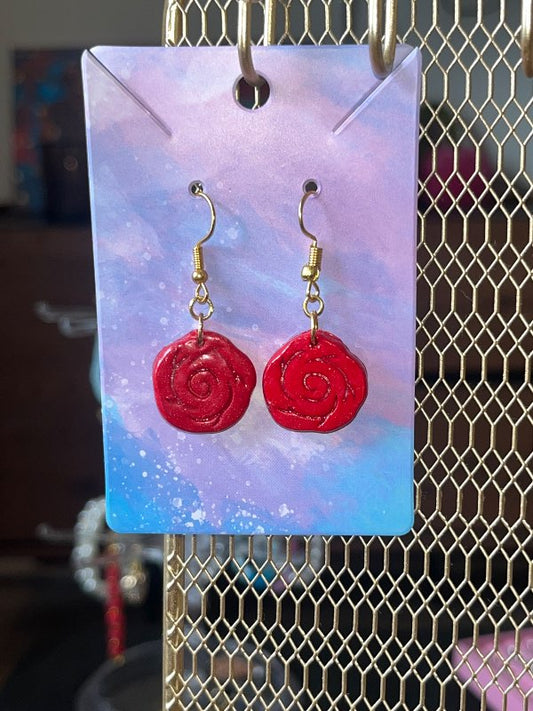 Eyrnalokkar handmade úr leir
