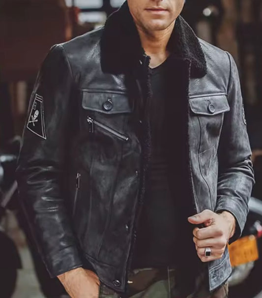 Rúskinnsjakki með loðkraga