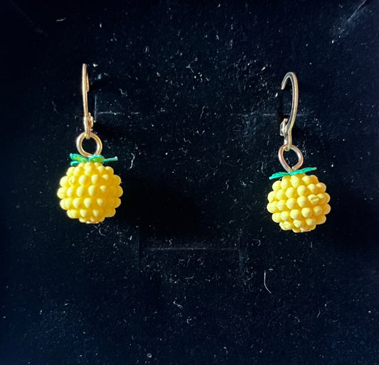 Eyrnalokkar handmade