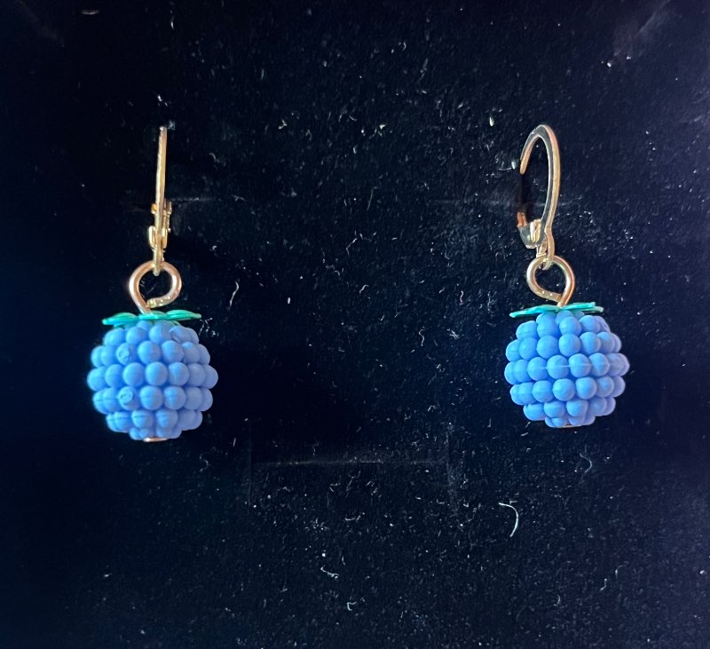 Eyrnalokkar handmade