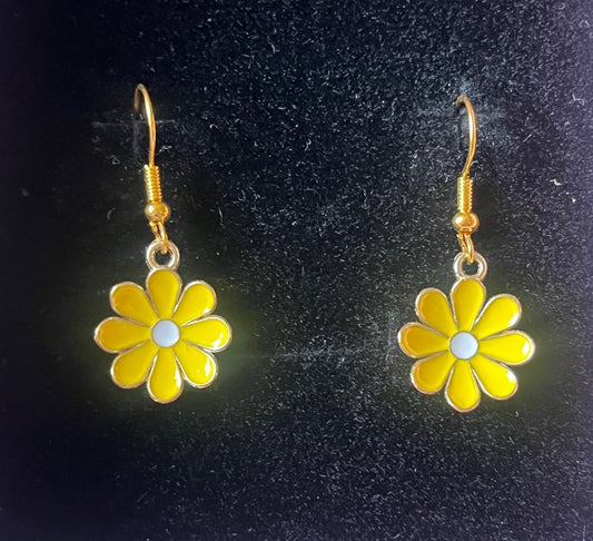 Eyrnalokkar handmade