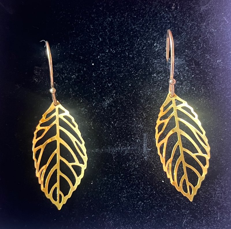 Eyrnalokkar handmade