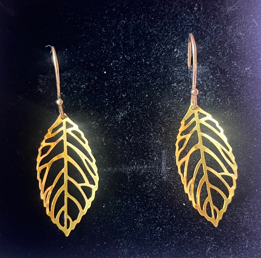Eyrnalokkar handmade