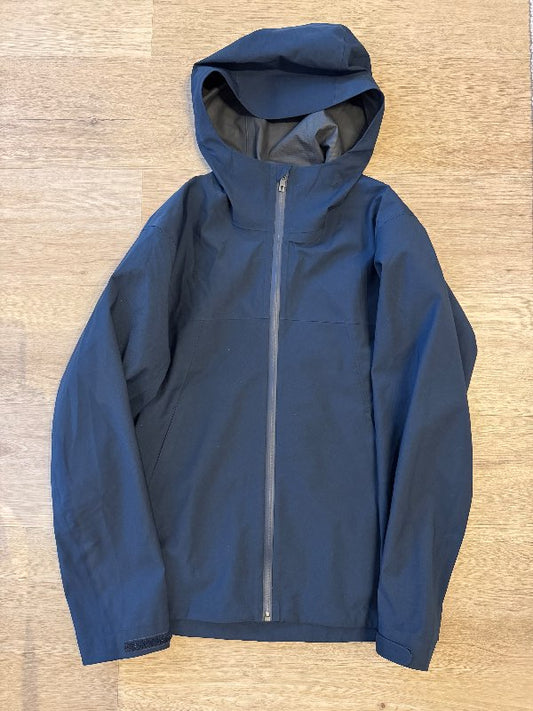 Uniqlo vindregnjakki Xs