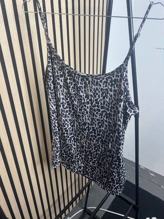 Leopard bolur