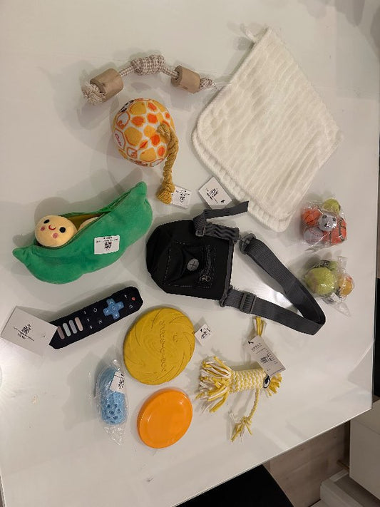 Gulur bolti með kaðli