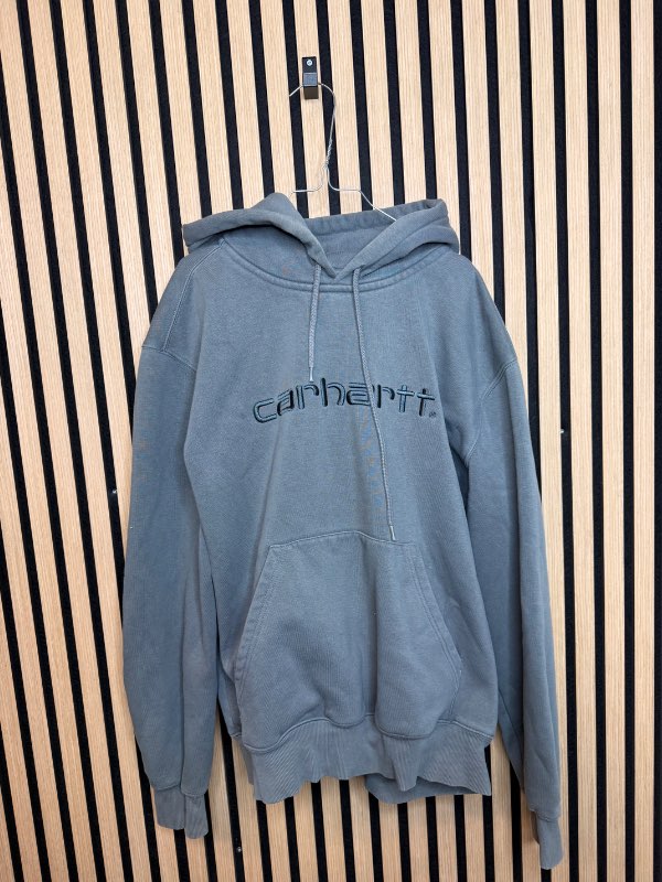 Carhartt hettupeysa (smá far eftir aflitun)