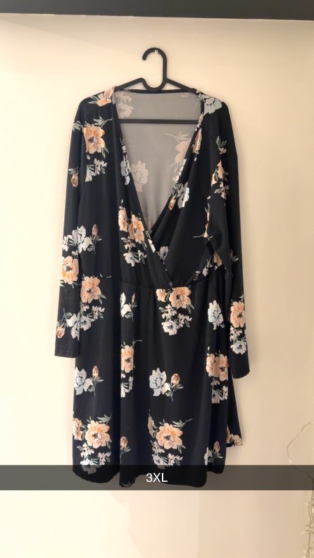 Kjóll Dökkblár blóma