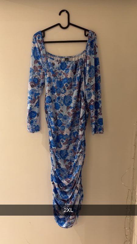 Síðkjóll blár blóma