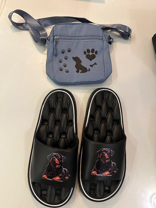 Blá taska með hundi og fl. á