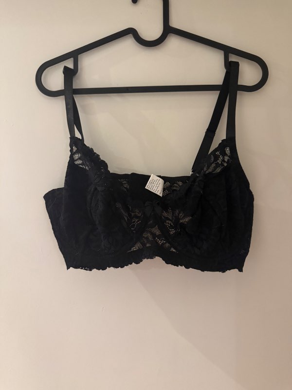 Blúndu brjóstarhaldari